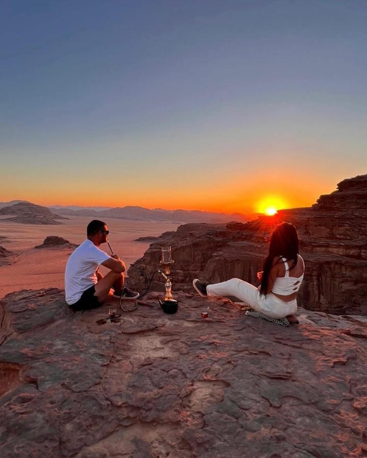 Wadi Rum Camels Camp Exterior photo
